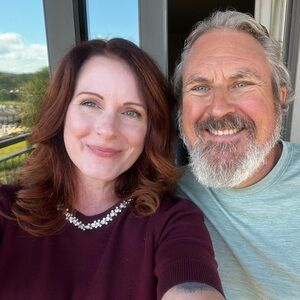 Meet your Posher, Laurie